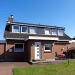 Blume - Haus Benthien - Strandnah Апартаменты Грёмиц