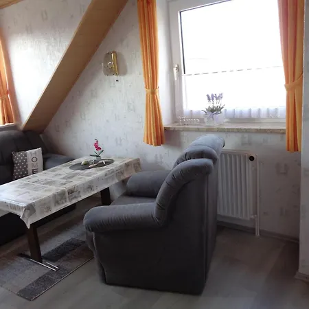Blume - Haus Benthien - Strandnah Apartamento