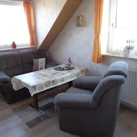 Blume - Haus Benthien - Strandnah Apartamento *